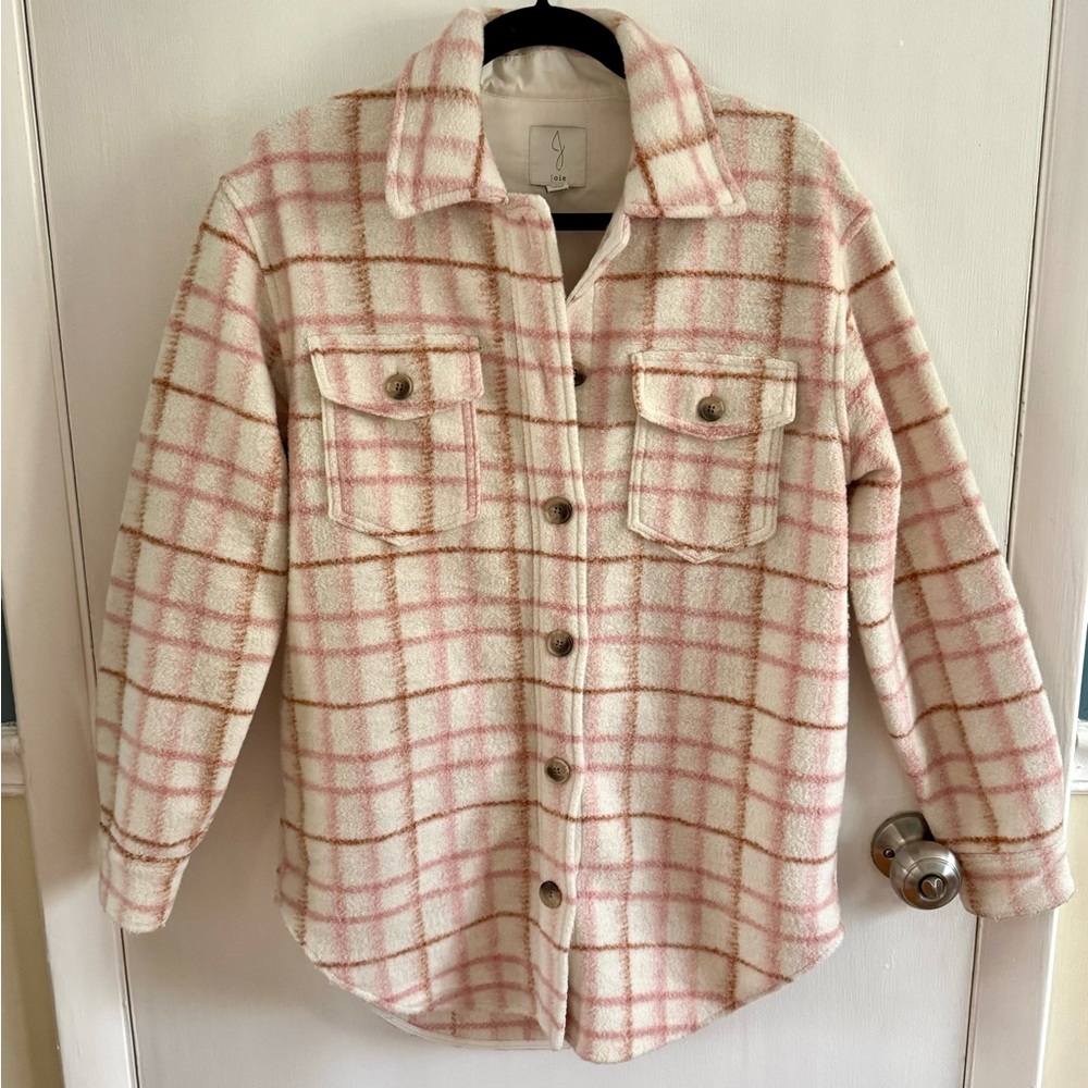 Plaid Button-Up Women's Shacket